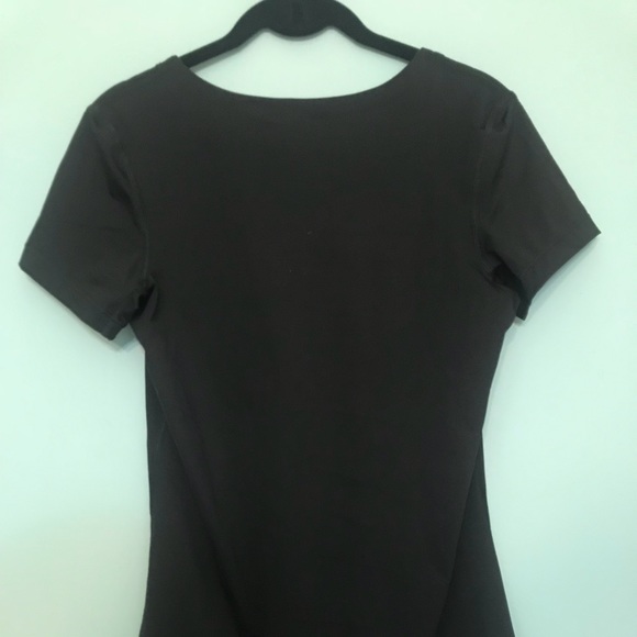 Nike Pro Core V-Neck Women’s Athletic Top - Picture 2 of 3